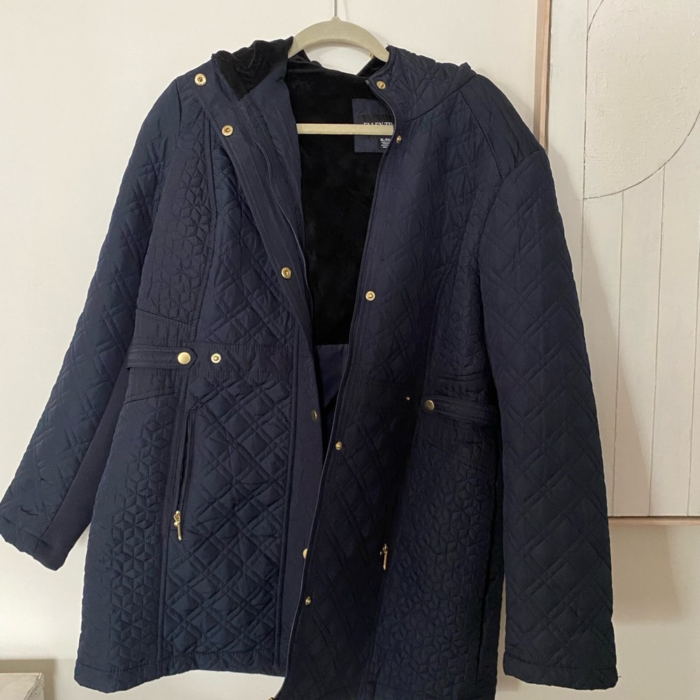 Ellen Tracy Navy and Cream Coat